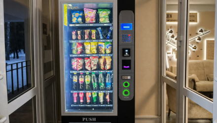 Забота в деталях: в корпусе №4 установлен вендинговый аппарат самообслуживания